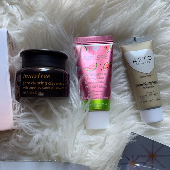 Skincare lovers bundle - Picture 2 of 8
